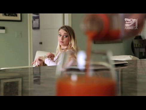 ❤️ A rapaza quente de tetas grandes e coña axustada recibe unha polla do perdedor, pero moi dura ❤️❌ Porno a nós gl.pornpics-de.ru ☑